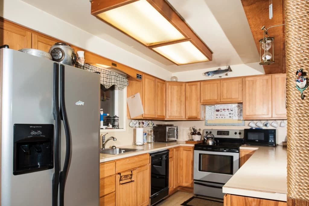 Fully equipped kitchen