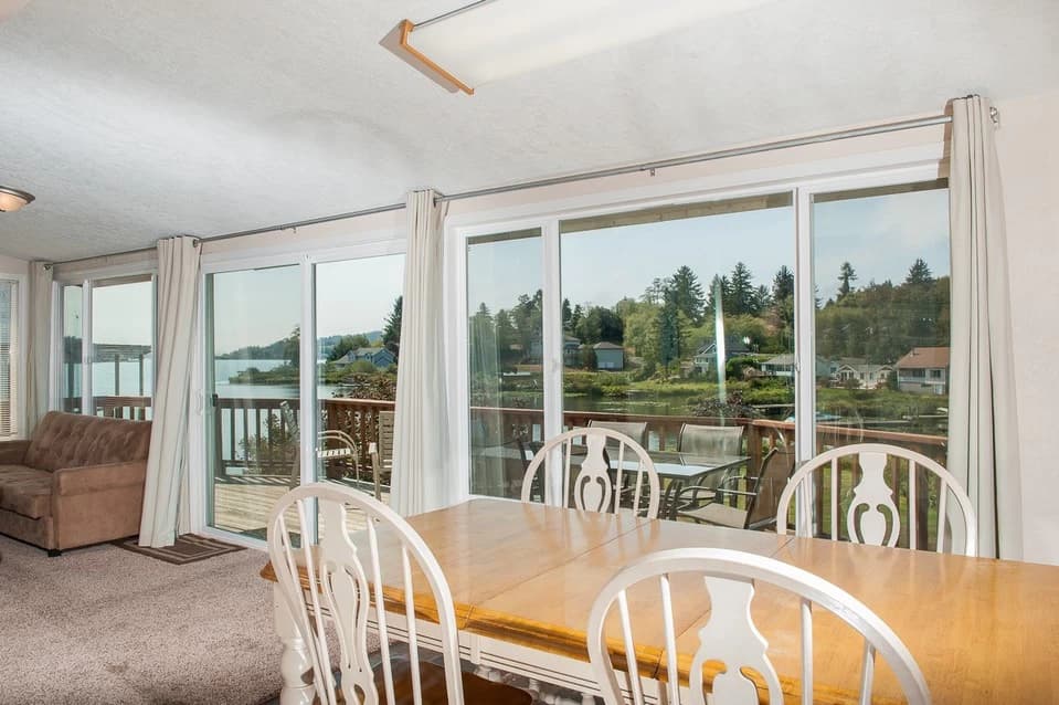 Waterfront dining room view