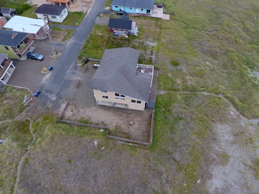 Lycan House — photo 2