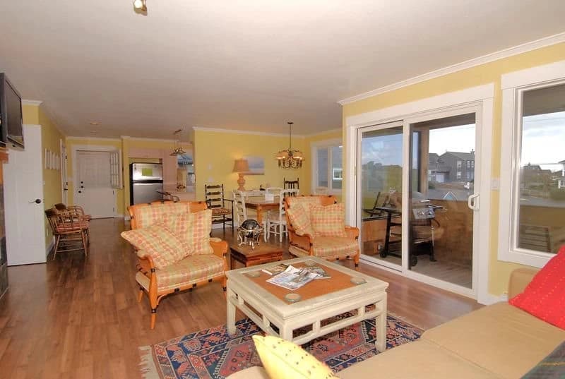 Yellow living room with ocean view