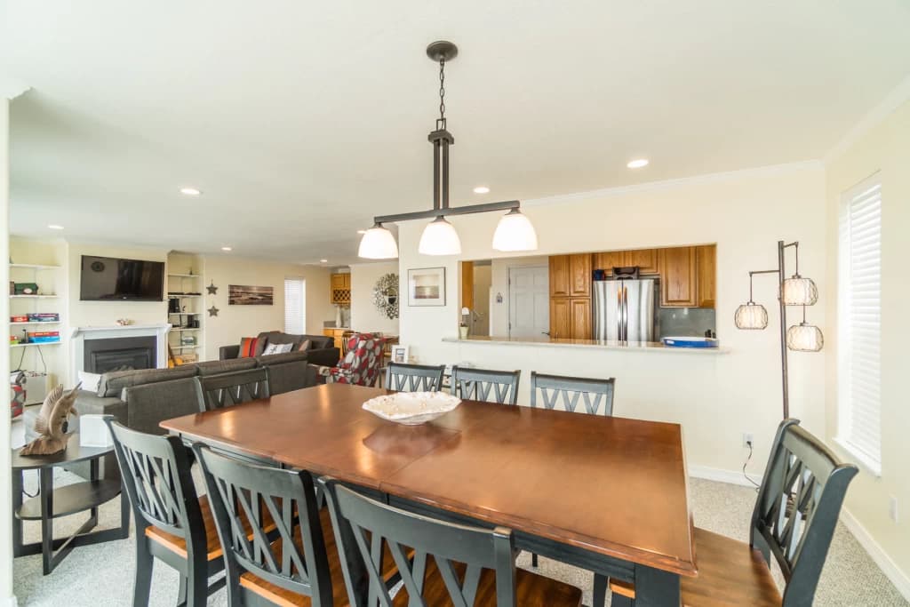 Open concept dining and living