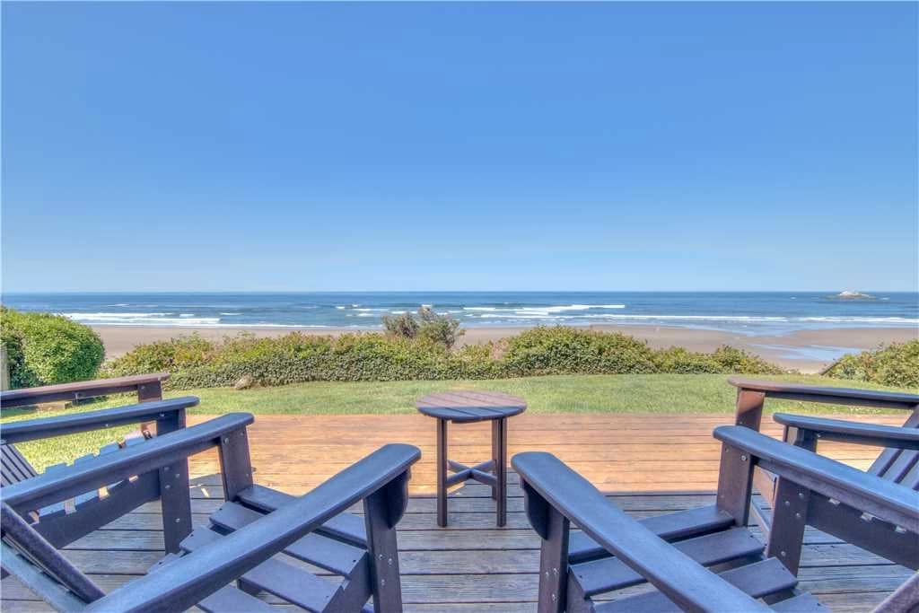 Ocean view deck