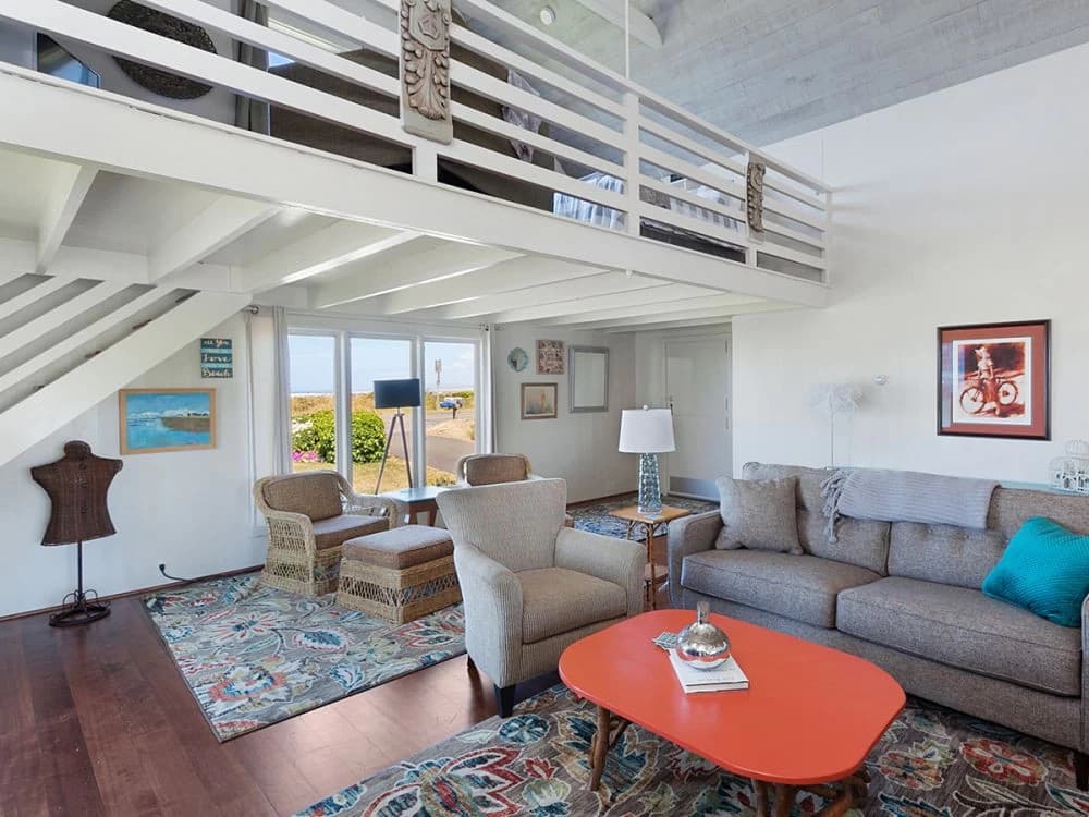 Modern loft living room
