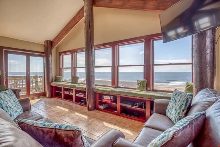 A Beach Treehouse — Ocean-view living room