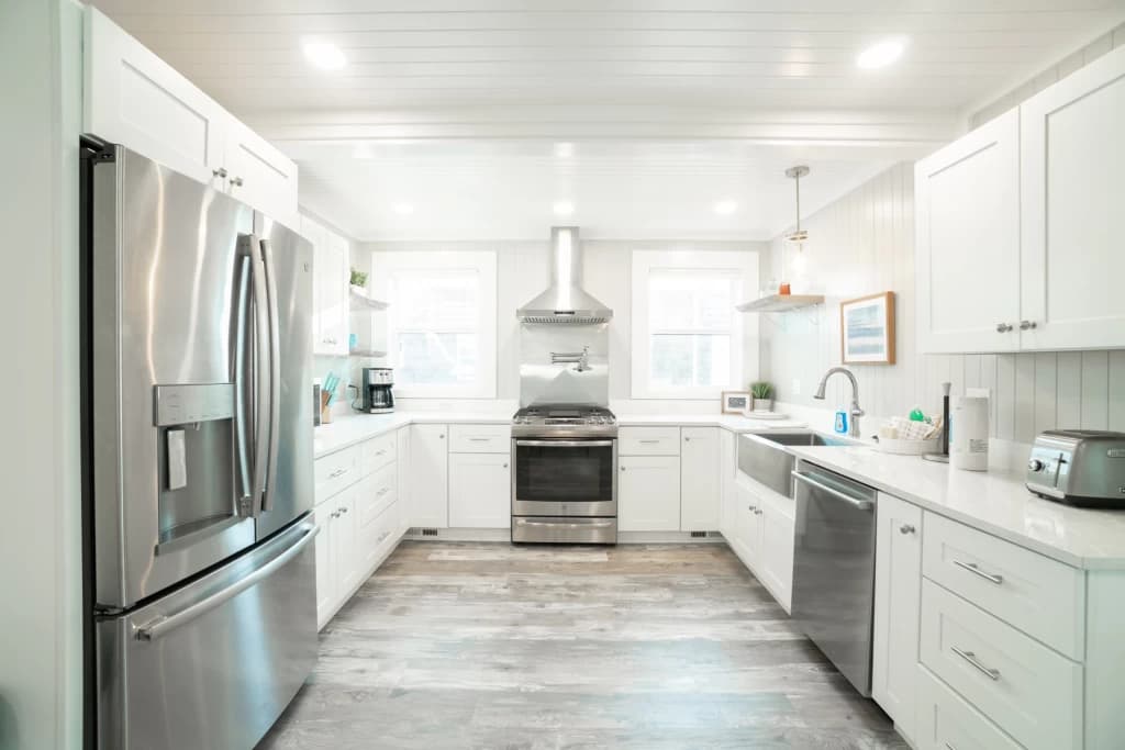 Modern white kitchen