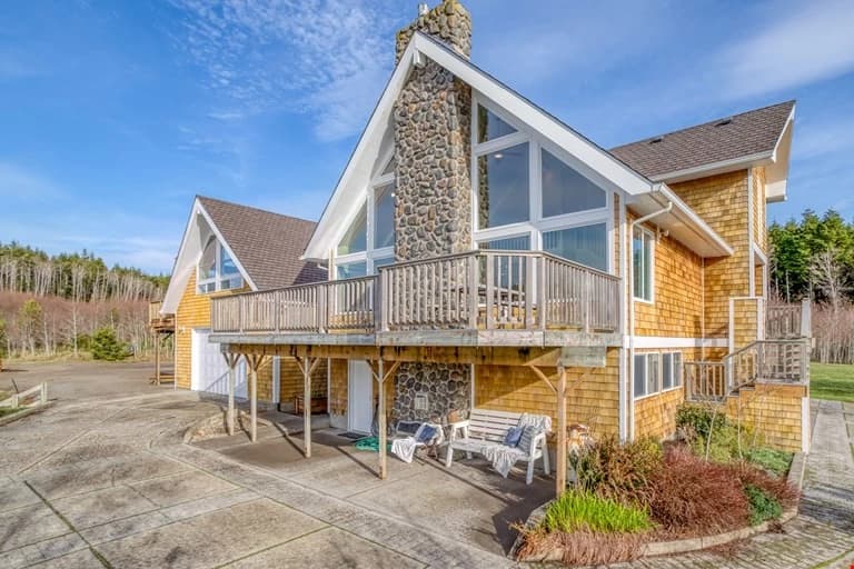 Waterfront deck with seating