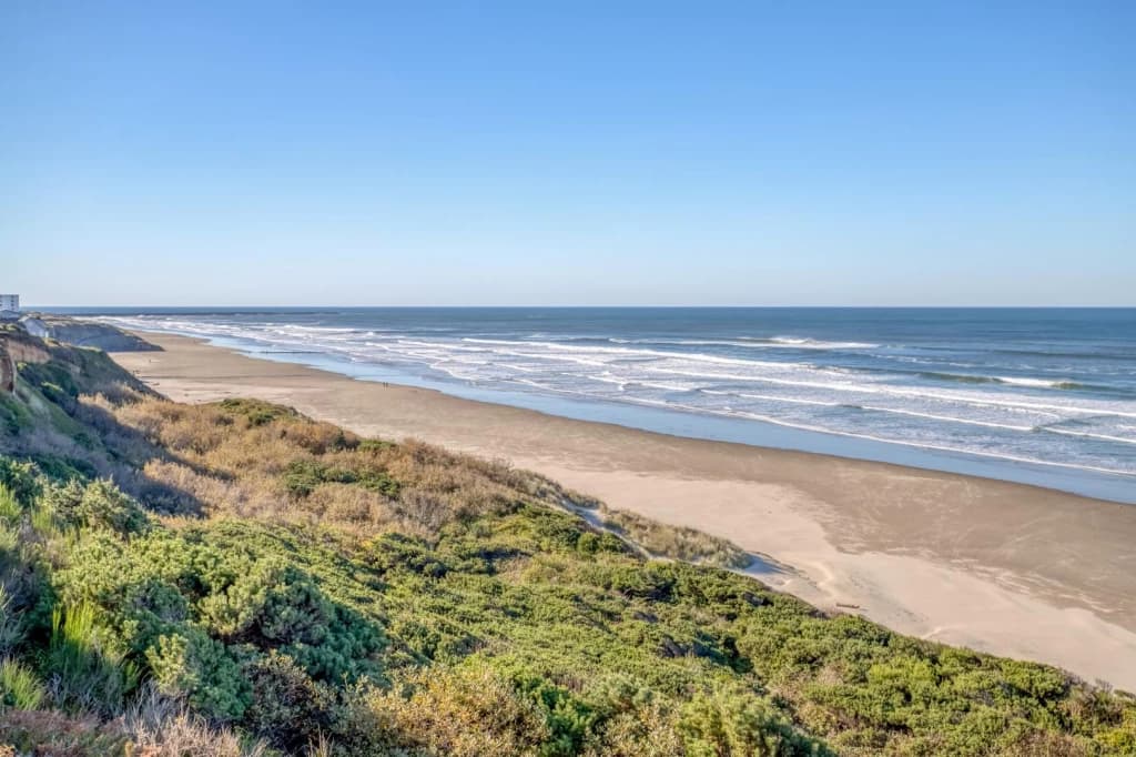 Ocean bluff beach view