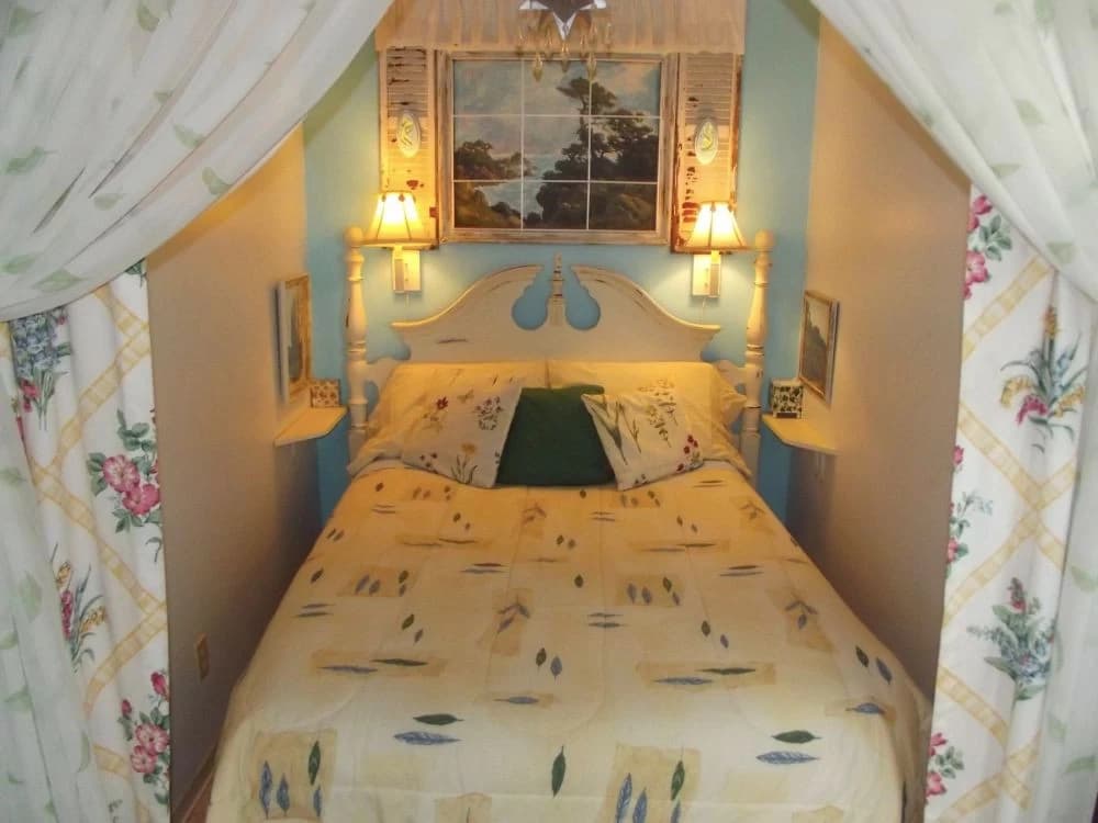 ~Gull~~Wing~~Inn~ Dog-Friendly Suites Peekaboo Ocean View Fully Equipped Kitchens Easy Beach Access
