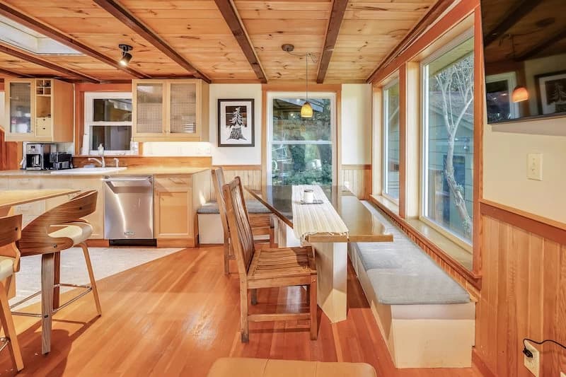 Kitchen and dining area