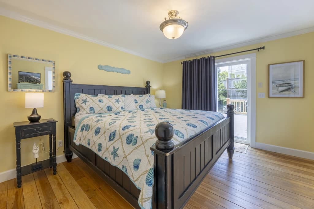 Master bedroom with deck view