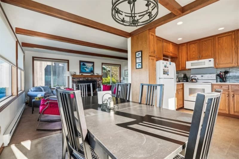 Open kitchen and dining area