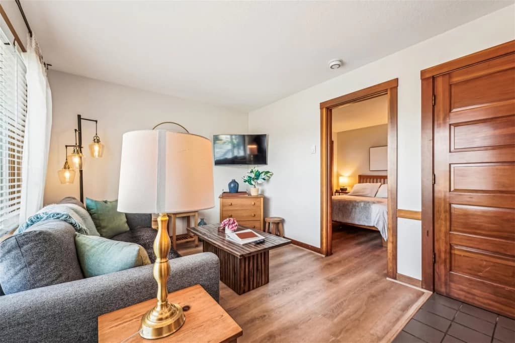 Spacious living room suite