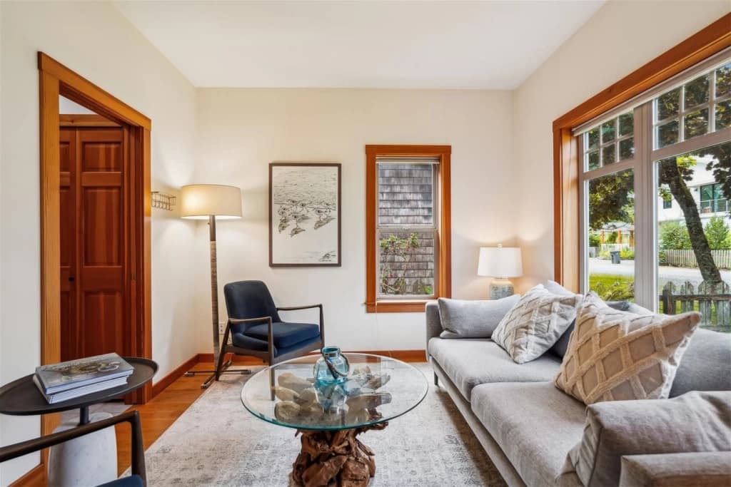 Bright living room with garden view