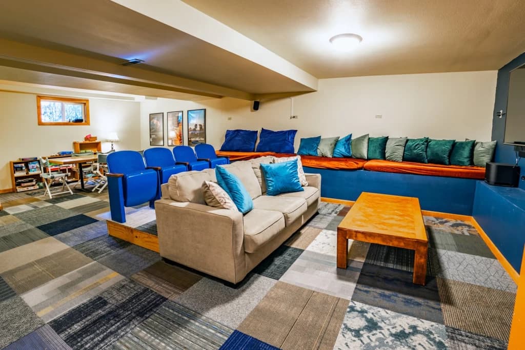 Spacious basement recreation room