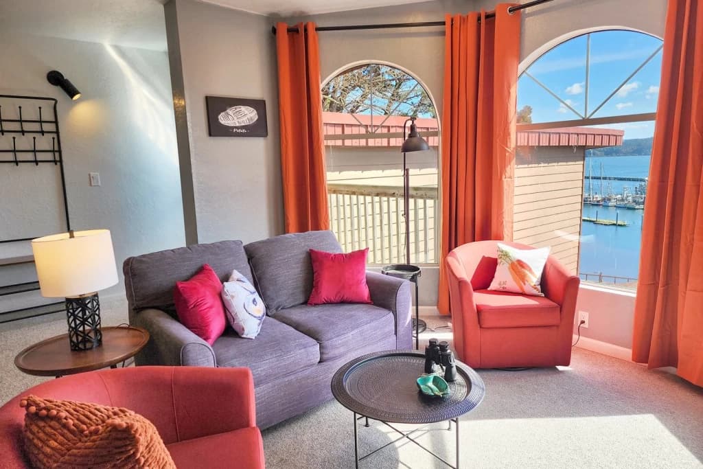 Waterfront living room with view