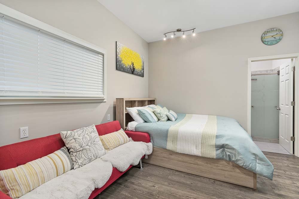 1 Coastal Guest Studio