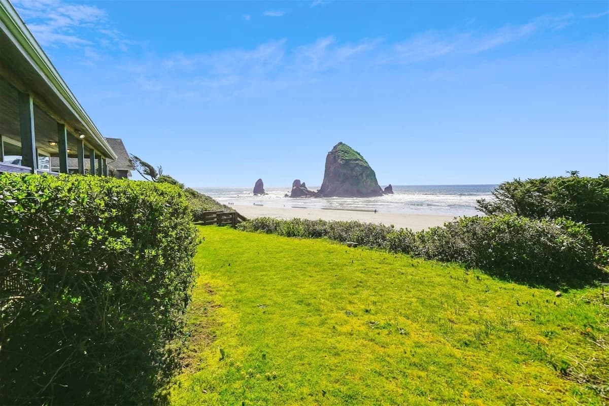 Haystack Close South - Private Beach Access — photo 1