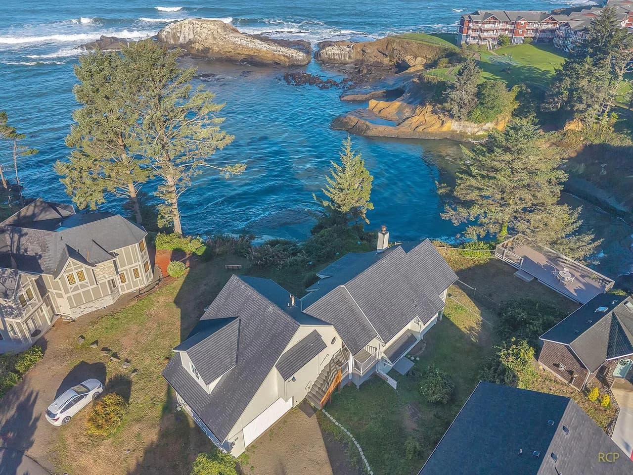 Pirates Cove - New Hot Tub! — photo 1