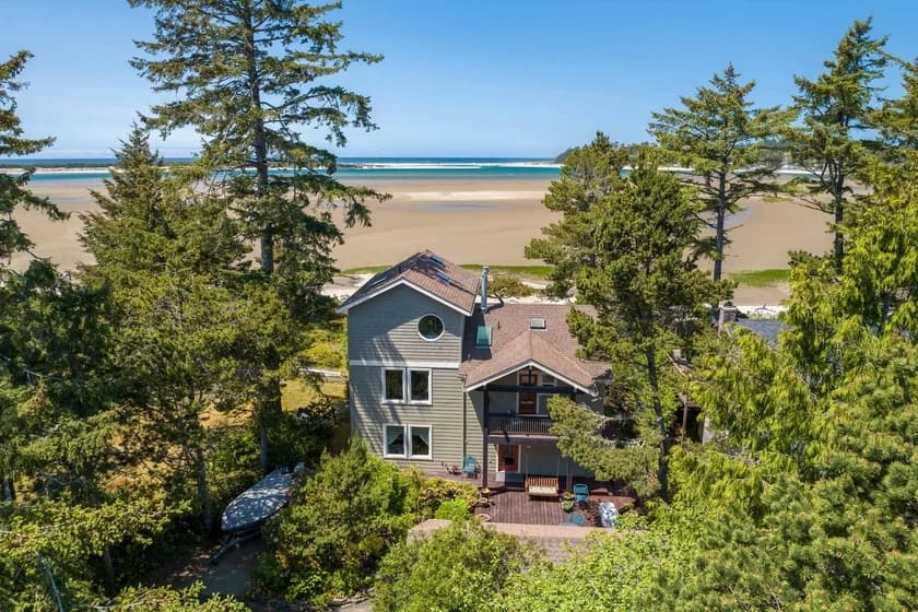 Siletz Bay Beach House - Hot Tub