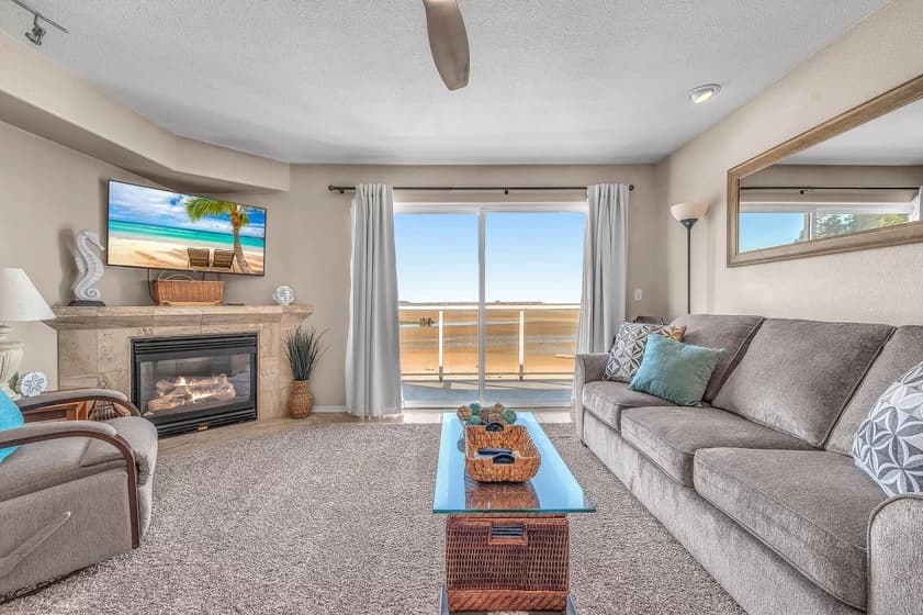 Waters Edge 411