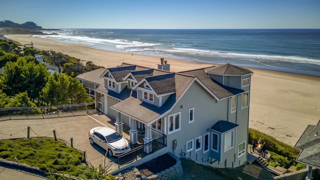 Lincoln Beach