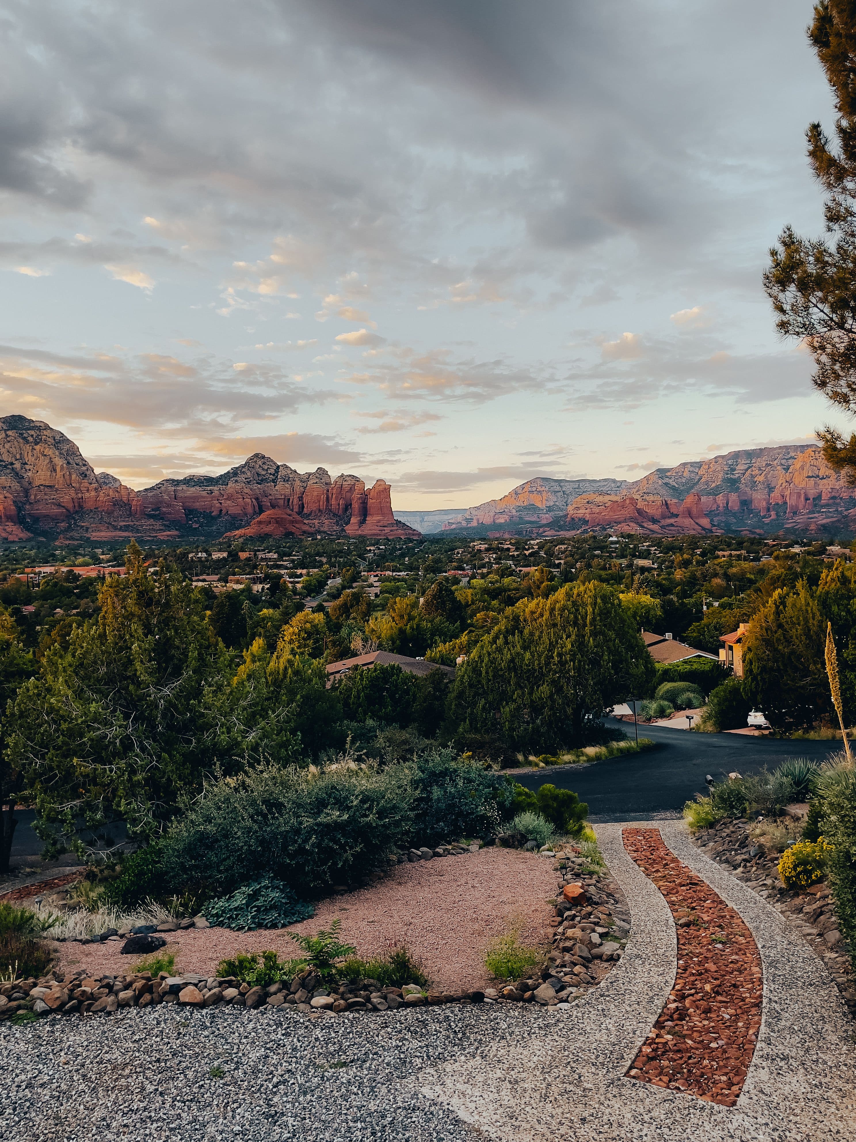 Sedona, Arizona: Red Rock Adventures and a Beautiful Fall Getaway