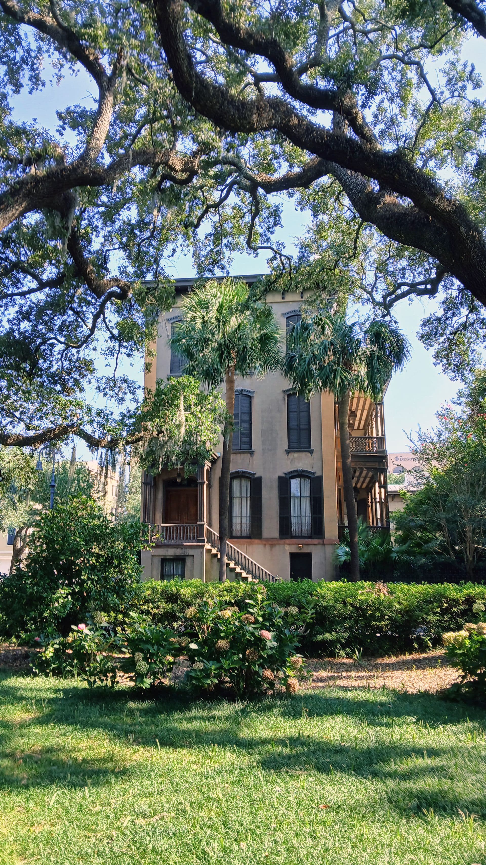 Savannah, Georgia: Historic Streets, Southern Charm and a Perfect Fall Getaway