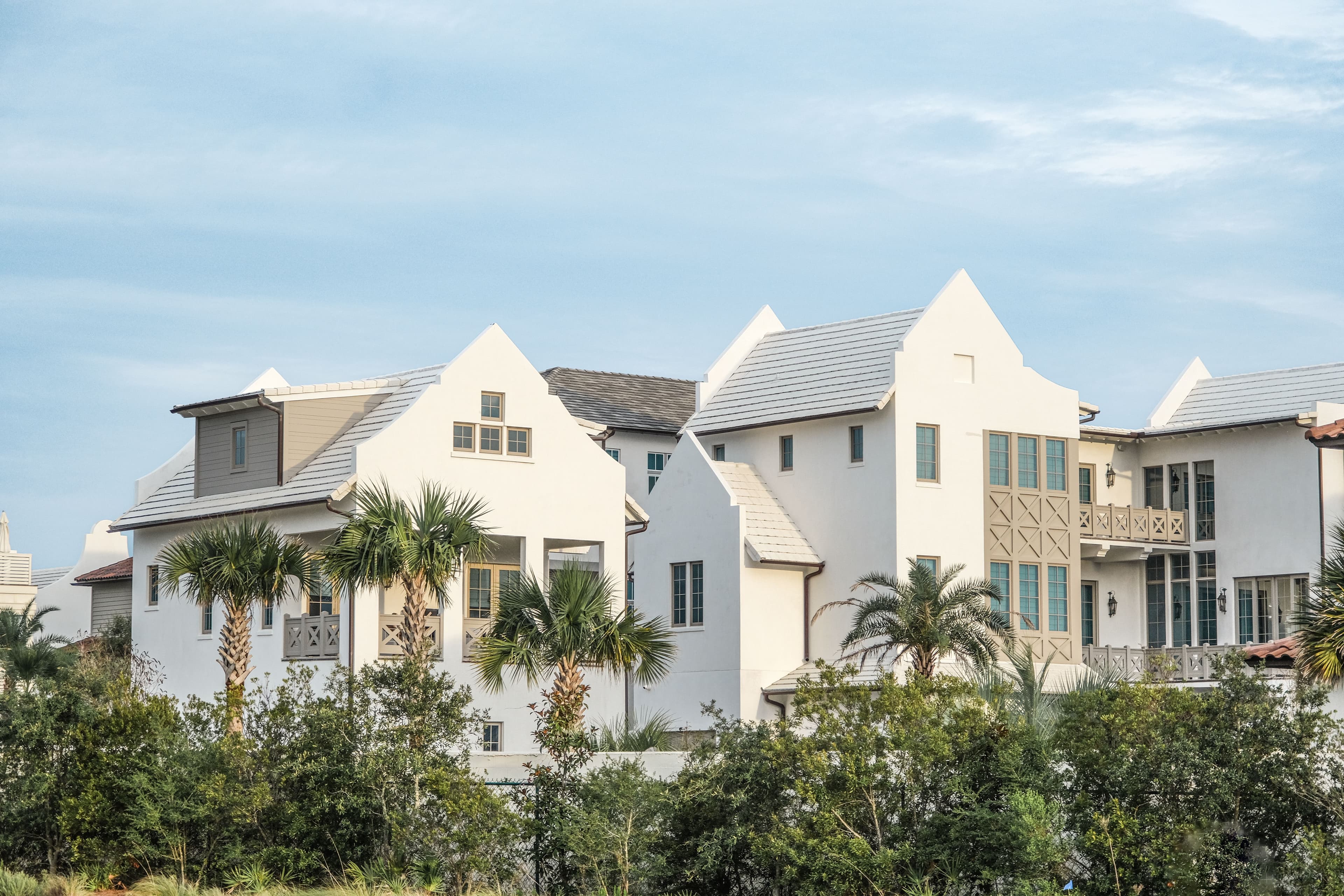 Where to Advertise Your Vacation Rental: Get More Exposure With Landcombers