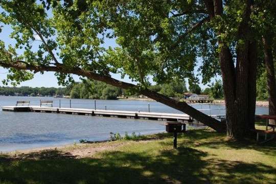 Isthmus Park & Beach