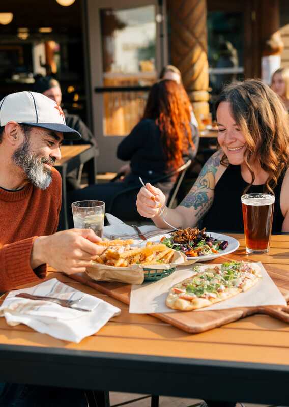 Dine Outside: Talkeetna Patios, Decks & Beer Gardens