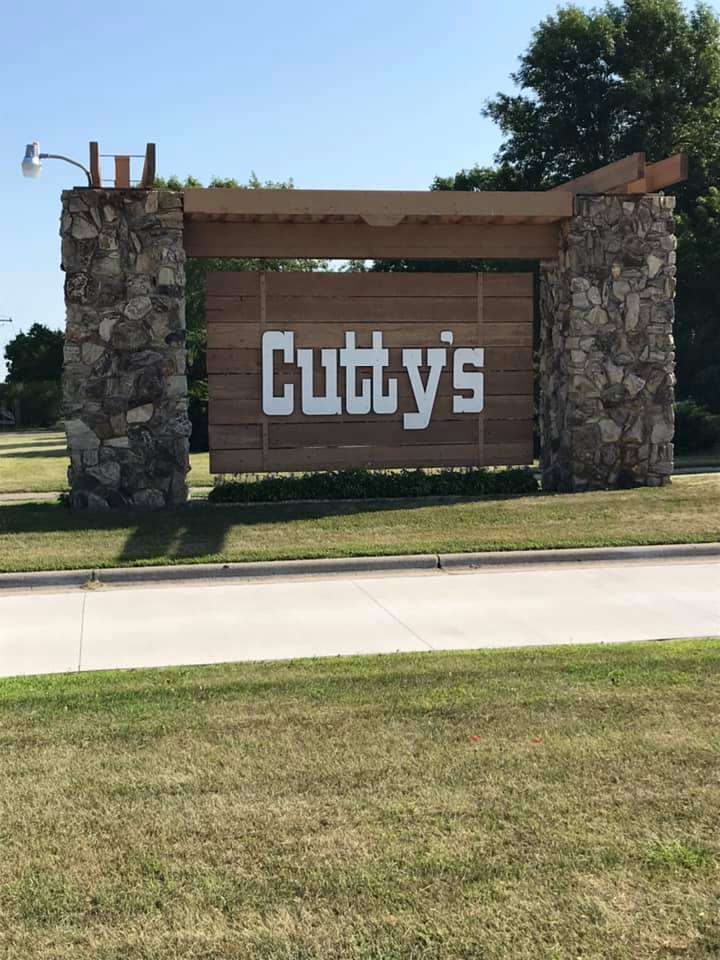 Cutty's Okoboji Resort Club