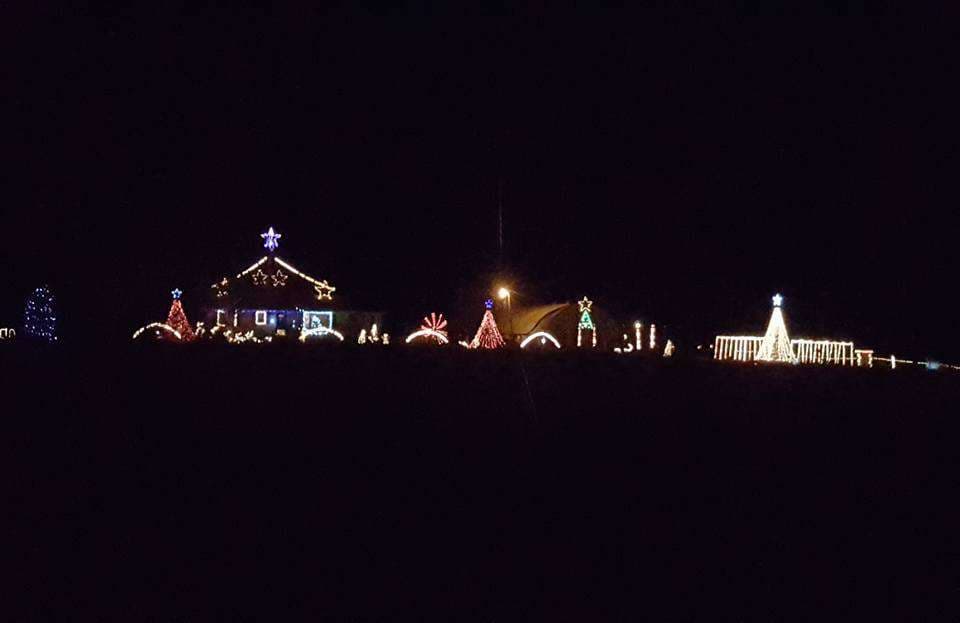 Lueders Ridiculous X-Mas Lights