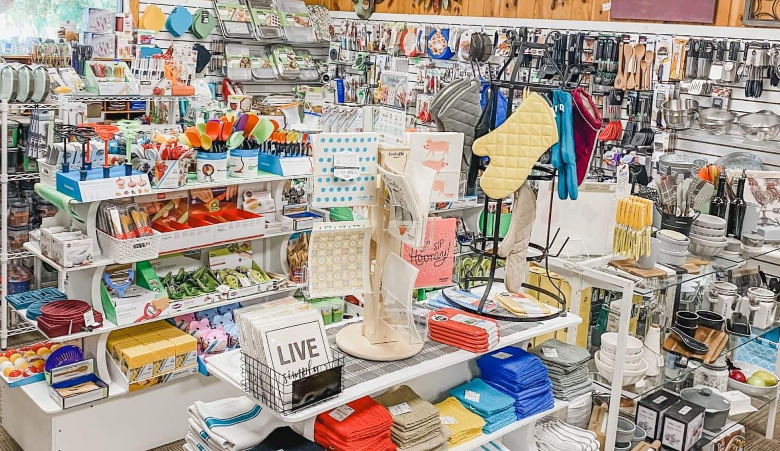 Mary's Gift Shoppe