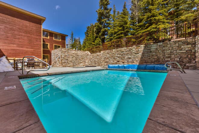 Deer Valley Black Bear Penthouse B