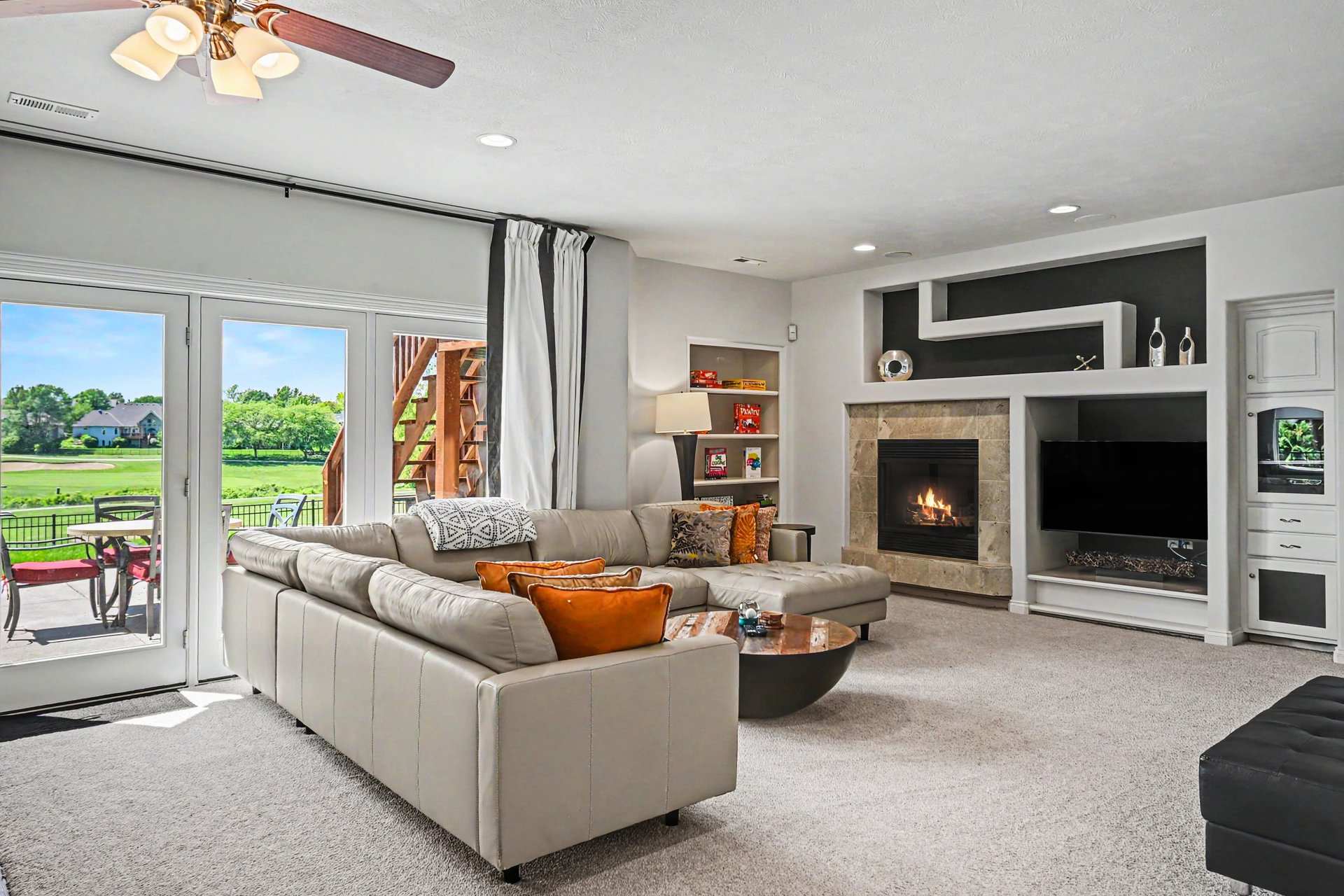 Mulligan Manor, Scenic Golf Views & Fun Amenities!