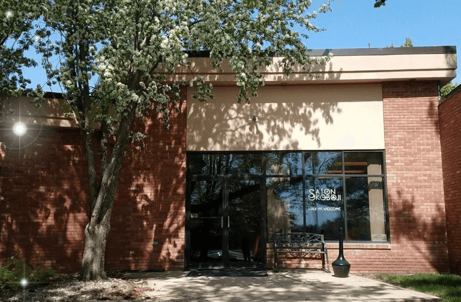 Salon of Okoboji
