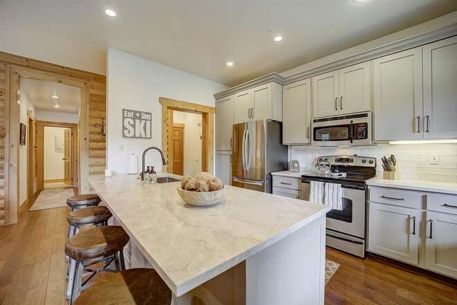 Deer Valley Chaparral 01