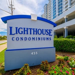 Lighthouse Condos | Gulf Shores Beachfront Rentals